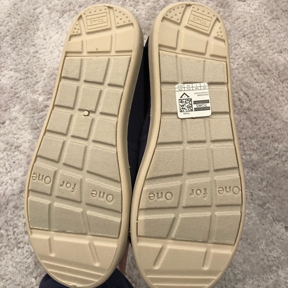 Toms Slides - Picture 7 of 10